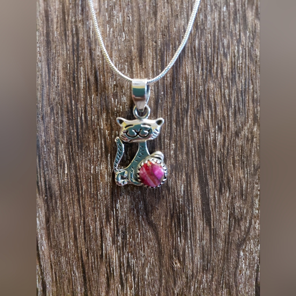 Silver Cat Pendant Necklace with Pink Dahlia Stone